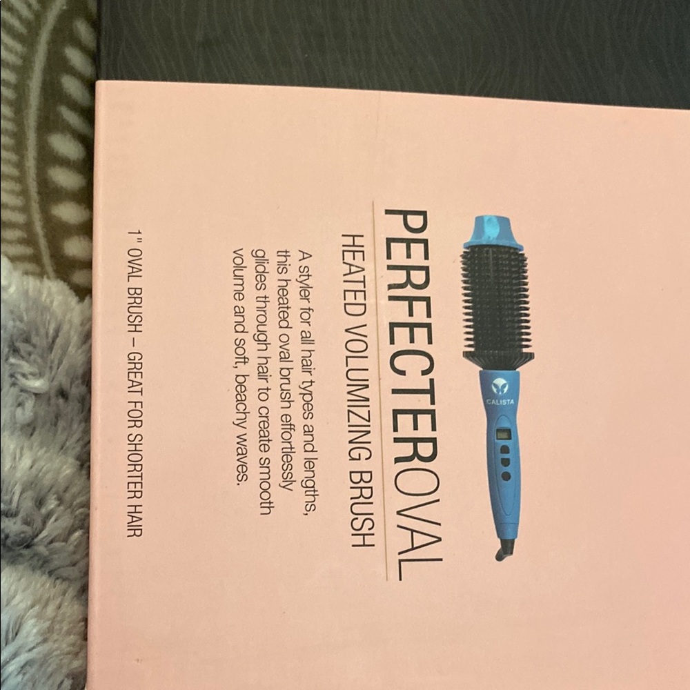 Oval Heated Volumizing Brush - Blue